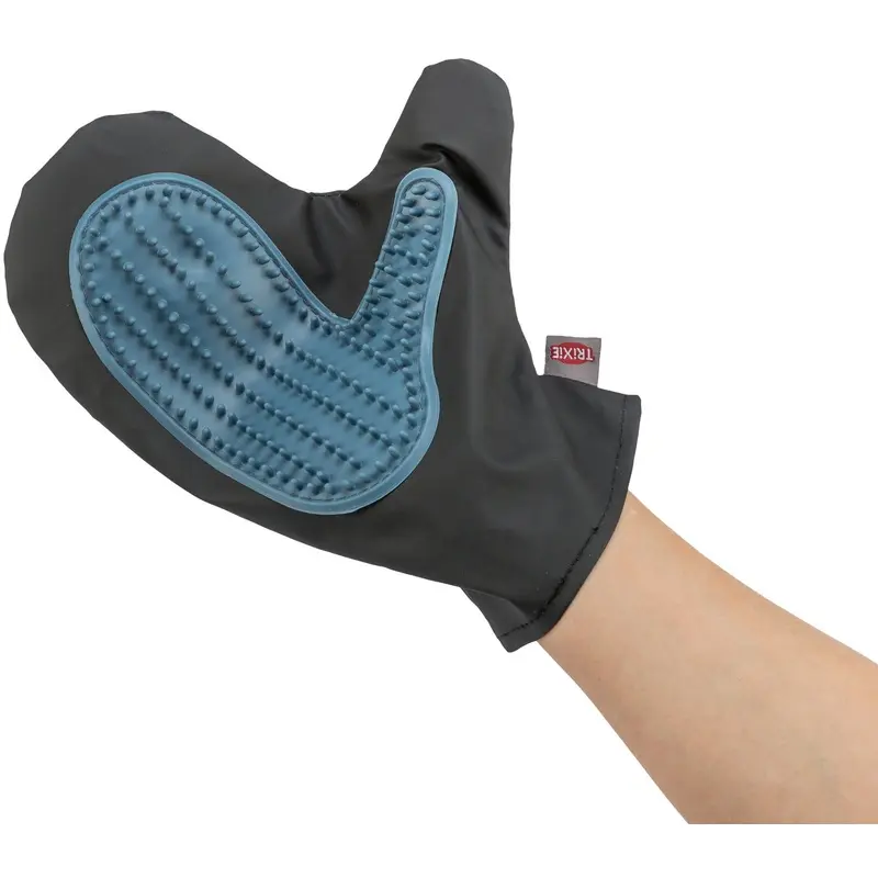 Trixie Fur care glove, 14 x 25 cm