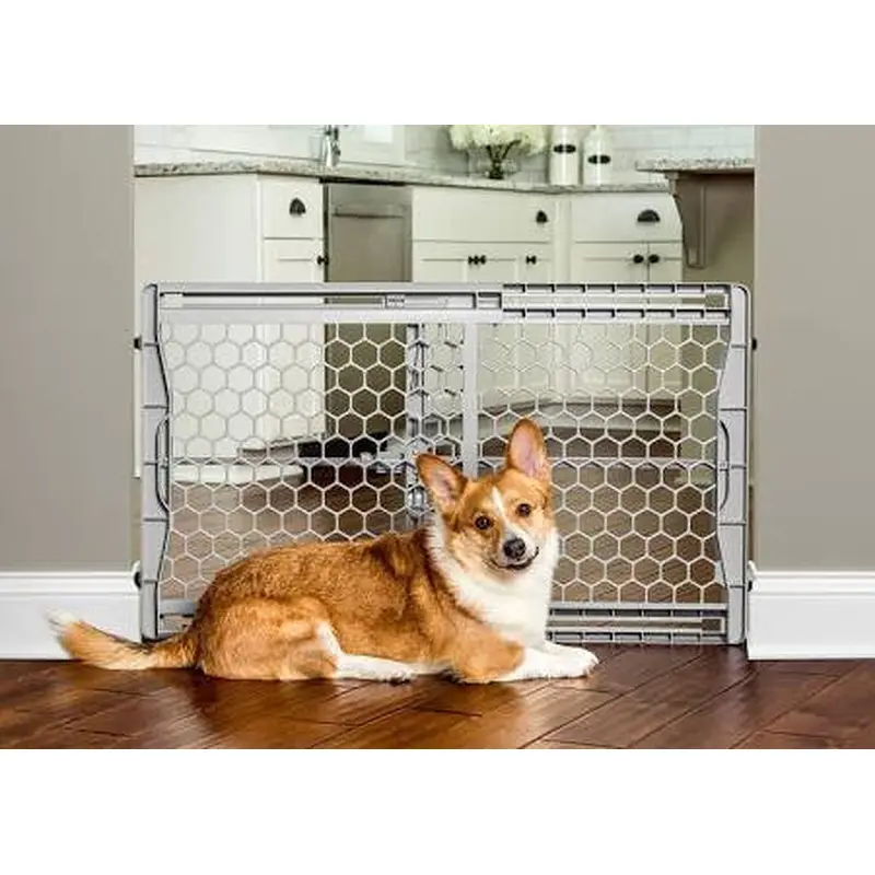 Carlson Plastic Expandable Gate 
